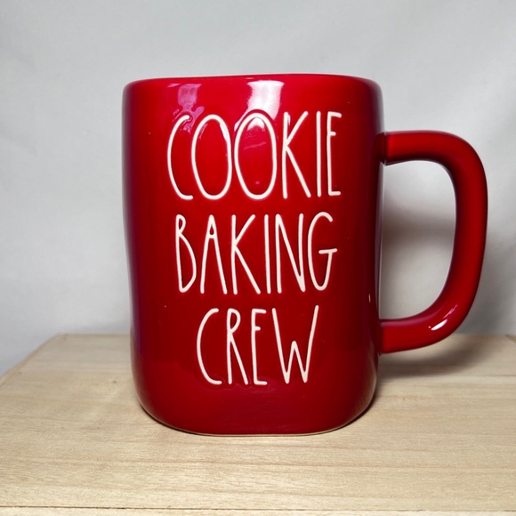 Rae Dunn 🍪Cookie Baking Crew🍪 Coffee Mug - Picture 1 of 5